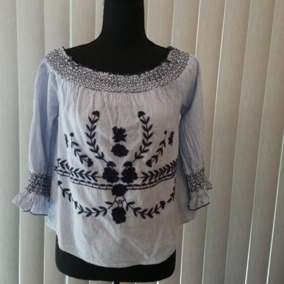 Charlotte Russe Top  Size XS - Picture 1 of 6